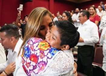 La protección de la niñez es prioridad en Quintana Roo: Mara Lezama