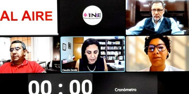 Frena INE a las “corcholatas”