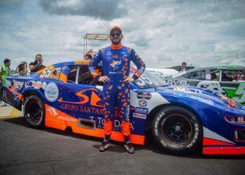Julio Rejón, tuvo una difícil visita a Puebla en NASCAR México Series