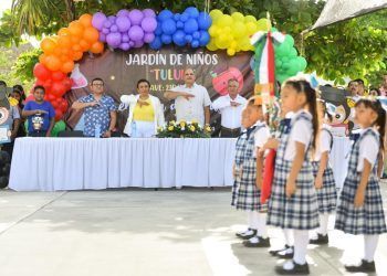 Alegre graduación en Jardín de Niños Tulum