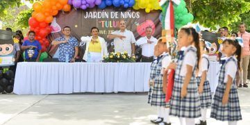 Alegre graduación en Jardín de Niños Tulum