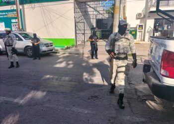 Rescatan a 20 niñas, niños y adolescentes durante un cateo realizado en una cuartería de Playa del Carmen; hay dos detenidos