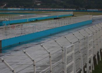 La lluvia suspende la calificación en puebla de Nascar México