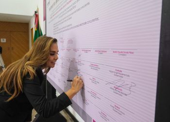 Participa Mara Lezama en la CONAGO con integrantes del INE