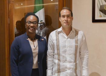 Sostiene Diego Castañón histórico encuentro con la cónsul estadounidense Dorothy Nguttter