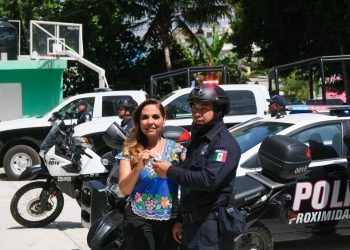 Mara Lezama entrega nuevas patrullas a Puerto Morelos