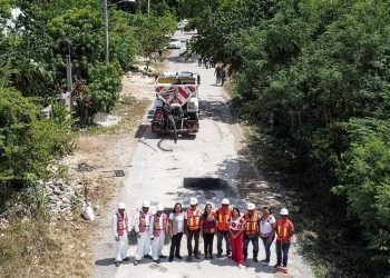 Saluda Mary Hernández ‘con sombrero ajeno’
