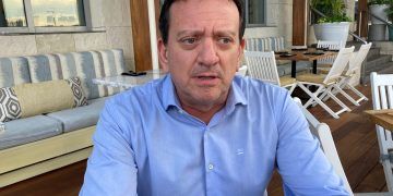 Autores invitan a hoteleros a trabajar en favor de Quintana Roo para construir un marco jurídico