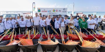Diego Castañón activa plan integral de contención al sargazo y entrega vehículos a la Zofemat Tulum