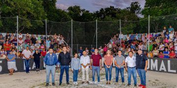 Diego Castañón le cumple a Akumal con nuevas instalaciones deportivas