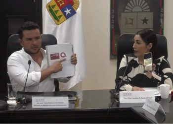 Más sombras que luces en la comparecencia de Pablo Bustamante