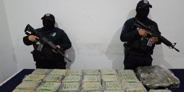 La #SSC asegura 25 paquetes de cocaína
