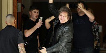 Javier Milei gana la presidencia de Argentina, una victoria para la ultraderecha mundial