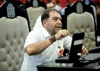 A la senadora Mayuli se le olvidó que el PRIAN sumió a QRoo en corrupcion, inseguridad y desigualdad