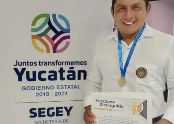 Cesan arbitrariamente a un maestro de la Universidad Tecnológica del mayab de Peto