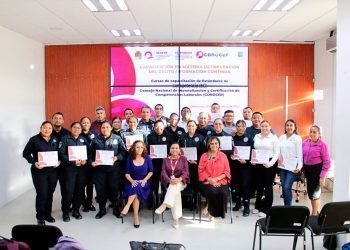 Continúa la capacitación a las y los elementos policiacos y servidores públicos de Quintana Roo