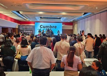 Consultores políticos de la cumbre Cancún 2023, advierten a candidatos de las victorias “hipervenenosas”