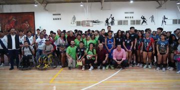 Entrega CODEQ nueva duela en Gimnasio de Usos Múltiples “Nohoch Suku’n” de Chetumal