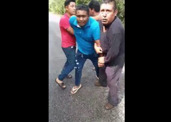Civiles armados levantan a un joven en la carretera Kankabchén-Cafetal