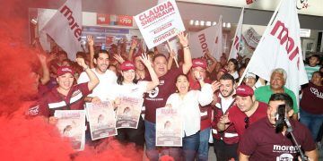 Miles de morenistas respaldan a Claudia Sheinbaum en cierre de precampaña en Playa del Carmen