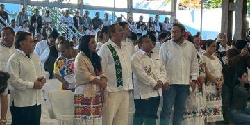 Honra Nivardo Mena memoria de Felipe Carrillo Puerto