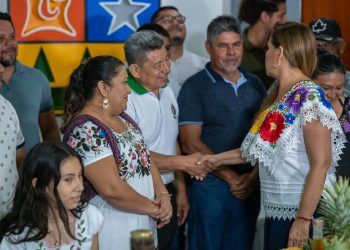 Se reúne Mara Lezama con productores que participan en misión comercial para la exportación de productos del campo quintanarroense