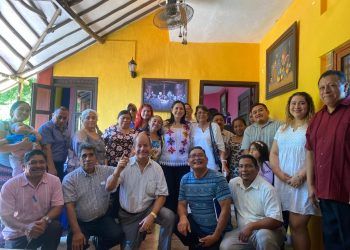 Estefanía Mercado se reúne con integrantes de asociaciones religiosas