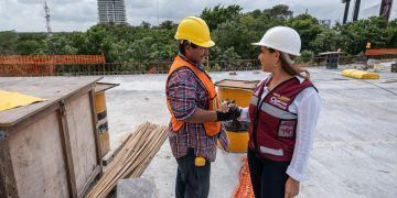 Supervisa Mara Lezama avances en el puente Nichupté, obra emblemática para la justicia social