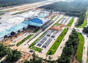 Mejorar acceso y transporte al Aeropuerto de Tulum garantizaría retorno de turistas: David Ortiz Mena