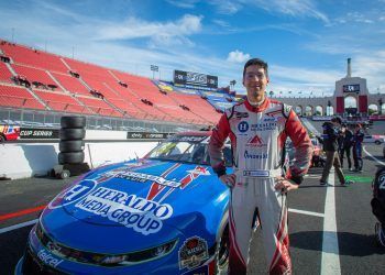 Alex de Alba y el Alessandros Racing, salieron con Top-3 de NASCAR México en el Memorial Coliseum