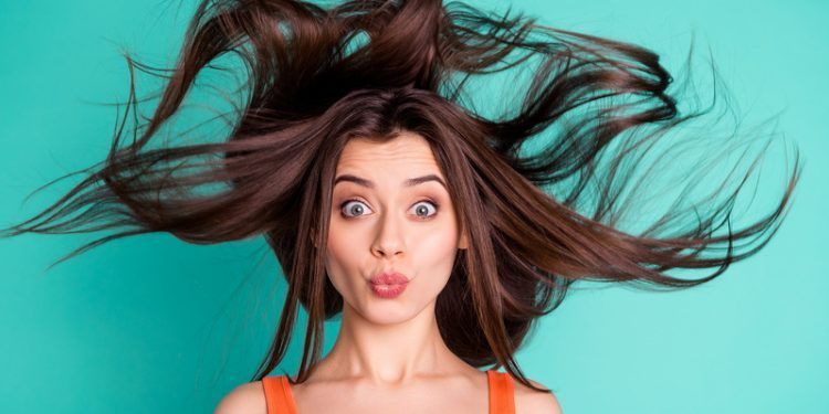 Día mundial del pelo: rutina de limpieza rápida y efectiva para tu melena