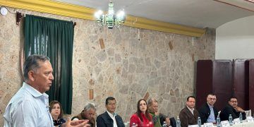 Sector laboral exige a presidenciables soluciones a la crisis de vivienda económica
