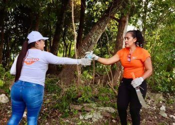 Fomenta Mirely Vargas los valores cívicos y rescate de áreas públicas