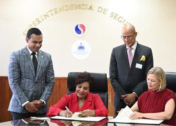 Superintendencia de Seguros y PNUD se unen para fortalecer el sector seguros en República Dominicana