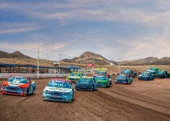 ¡Trucks México Series inicia su temporada 2024 en el óvalo de arcilla del Aquiles Speedway Park!