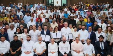 Firma Mara Lezama Acuerdo Solidario para la Promoción del Respeto y la Tolerancia Religiosa