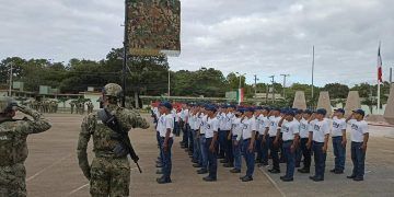 «Ceremonia de Bienvenida al Servicio Militar Nacional para la Clase 2005 en Chetumal: Un Paso Hacia la Inclusión y el Compromiso»