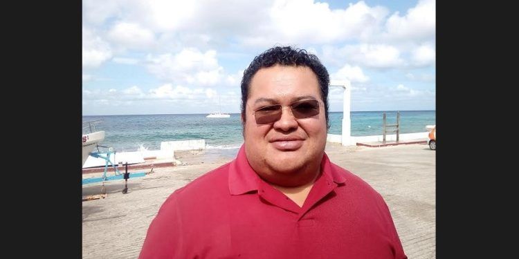 Cambia la jugada en Cozumel, que ahora José Luis Chacón se fortalece como candidato