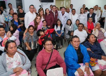 «Mejorando Vidas: Mara Lezama y Beneficencia Pública Entregan Mastógrafos y Apoyos en Quintana Roo»