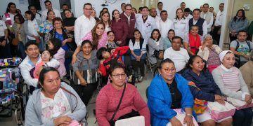 «Mejorando Vidas: Mara Lezama y Beneficencia Pública Entregan Mastógrafos y Apoyos en Quintana Roo»