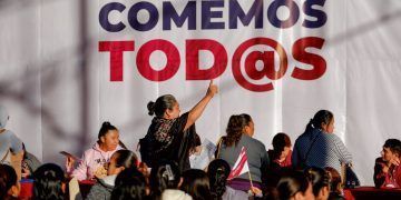 Mara Lezama Lleva Esperanza y Apoyo a la Zona Maya con la Entrega de Tarjetas “Comemos Tod@s”