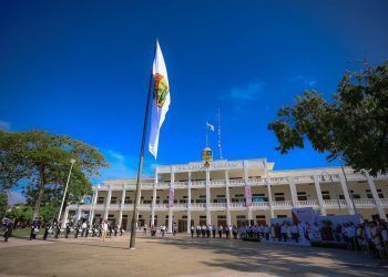 Sobrepasa deuda de Quintana Roo a sus participaciones federales