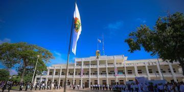 Sobrepasa deuda de Quintana Roo a sus participaciones federales