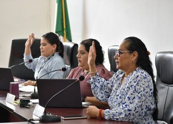 IEQROO aprueba material didáctico de capacitación para funcionarios de casillas y casillas especiales