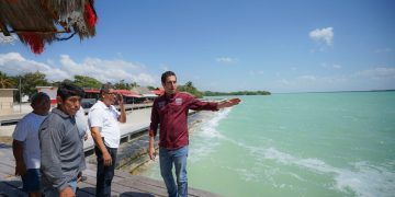 GINO Segura visita a locatarios y propietarios de comercios en Calderitas
