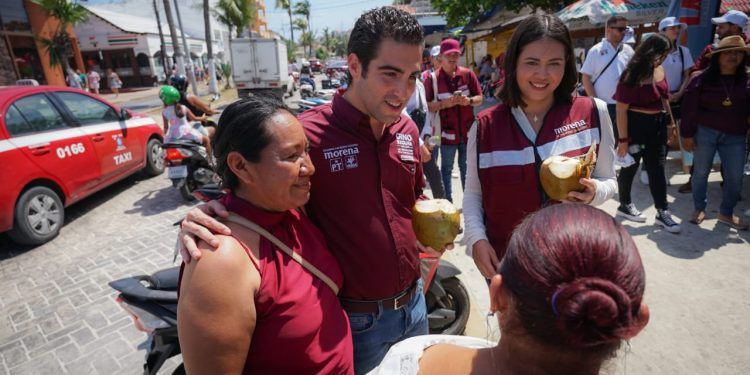 GINO Segura y Anahí González Reciben Cálido Recibimiento en Isla Mujeres