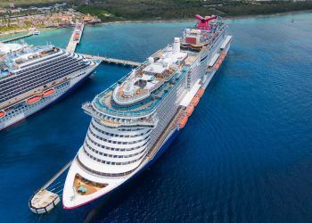 Cozumel consolida su liderazgo con 33 cruceros en la semana