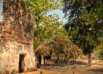 Nueva estela maya en Tabí, Yucatán