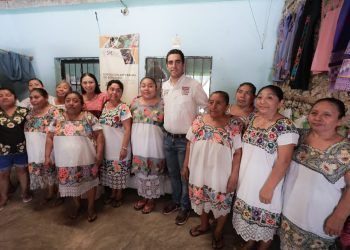 Gino Segura Impulsa el Reconocimiento de las Artesanías Mayas en su Visita a X-Pichil