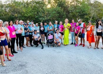 Cancún Celebra la Primera Carrera con Tacones en Honor al Día Internacional de la Mujer